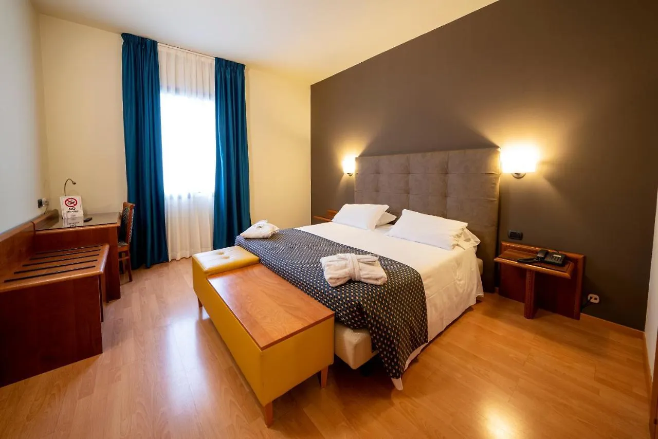 Hotel Gardenia Verona İtalya