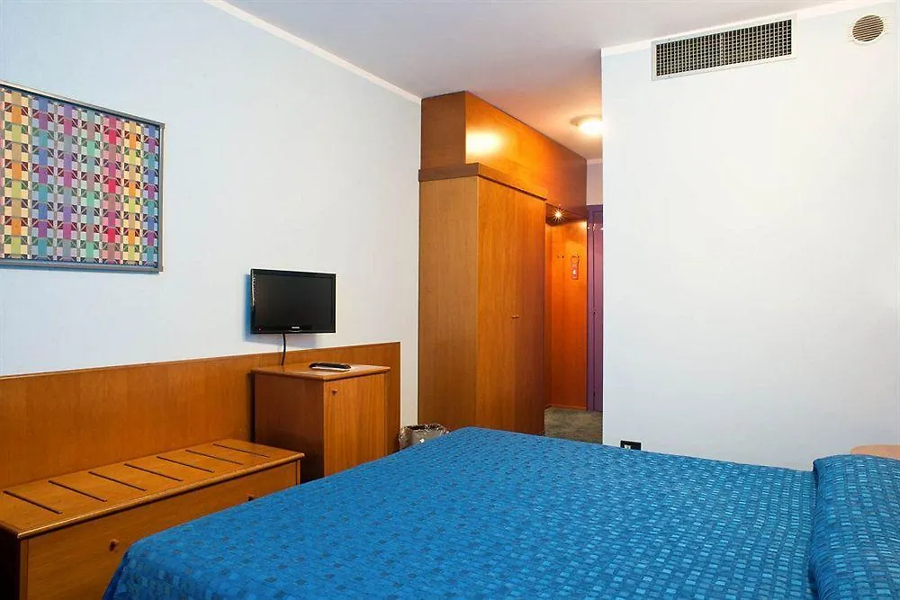 Hotel Gardenia Verona 3*,  İtalya