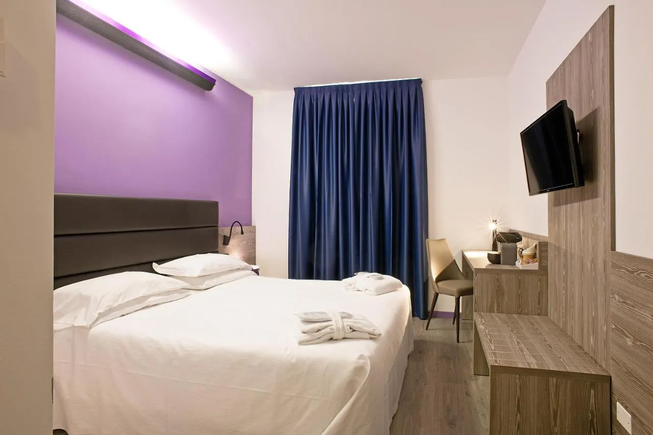 Hotel Gardenia Verona 3*,
