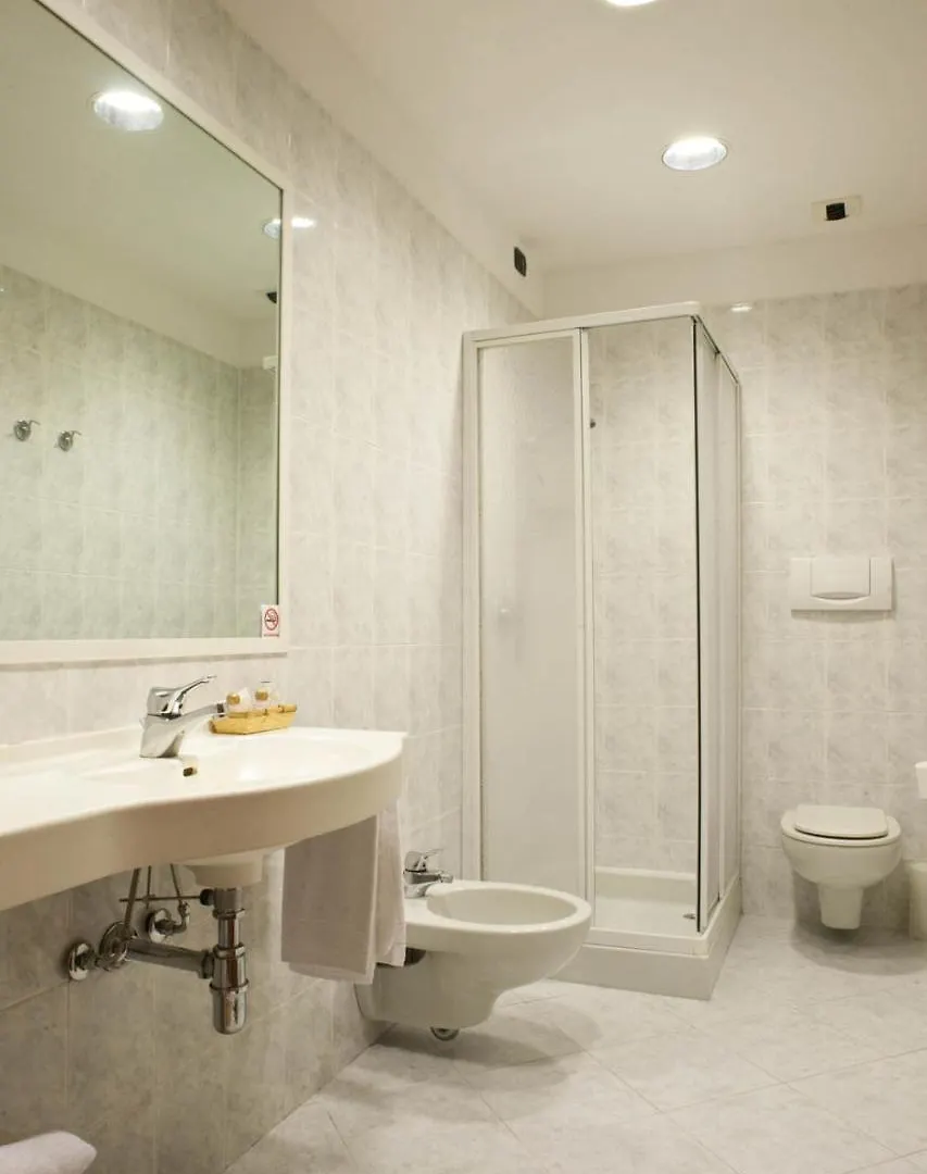 ***  Hotel Gardenia Verona İtalya