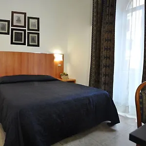 hotellátogatás