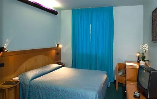 ורונה Hotel Gardenia